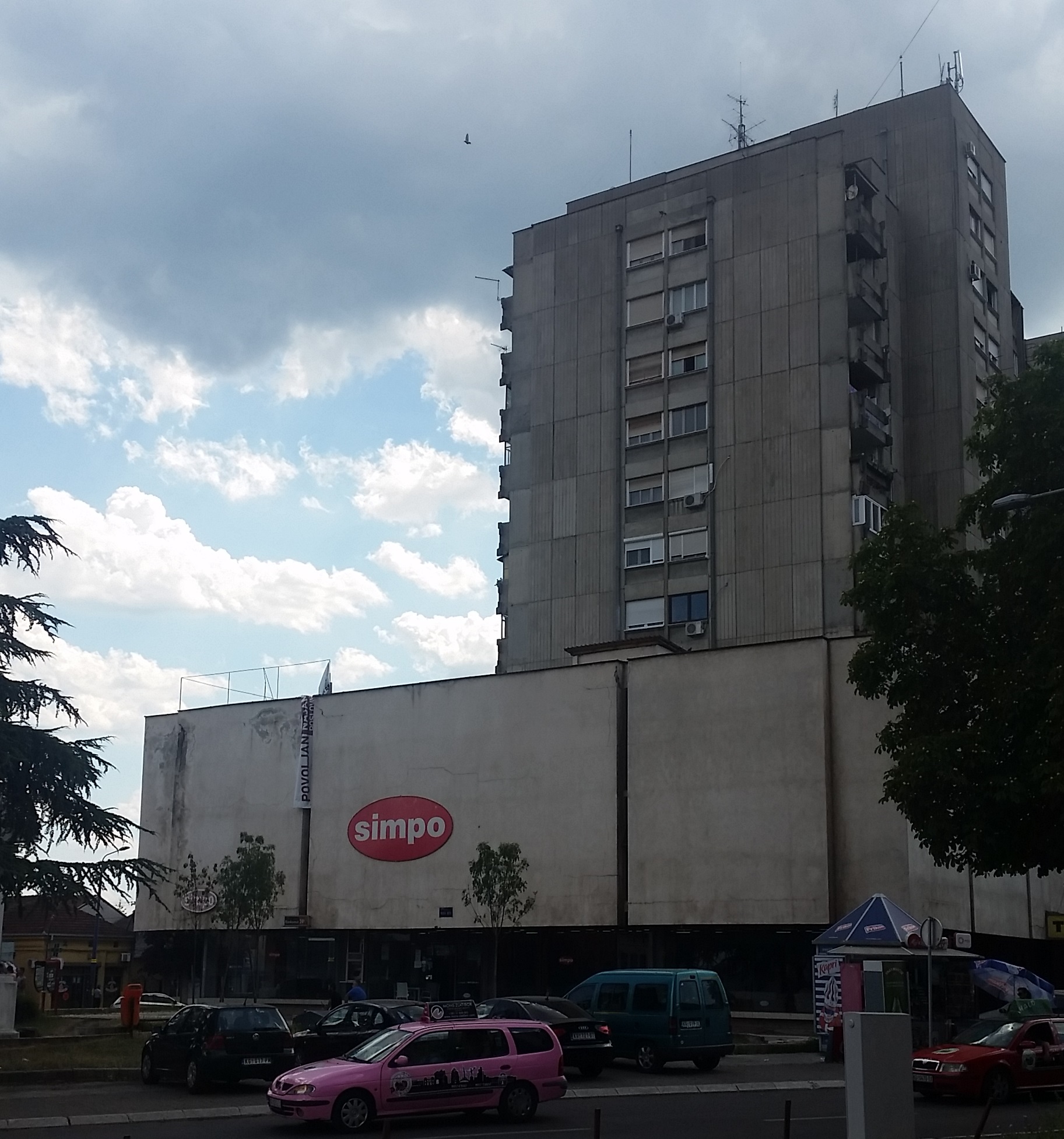 OPASNOST za stanare na Maloj Vagi